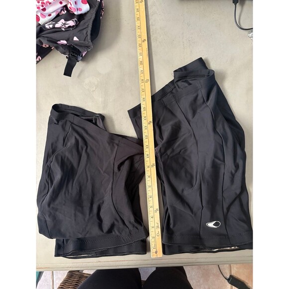 Canari size Large padded cycling shorts used condition - Picture 1 of 8